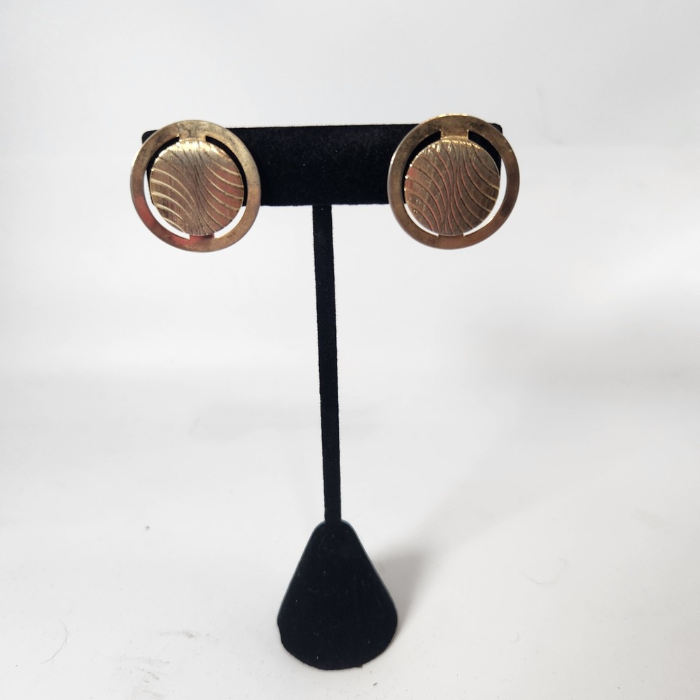 Vintage Gold Tone Round Geometric Textured Clip On Statement Earrings
